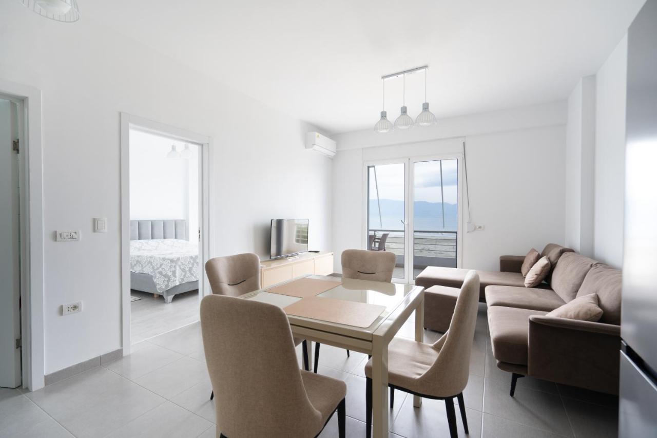 Apartment In The Village With A Sea View Vlorë Eksteriør billede