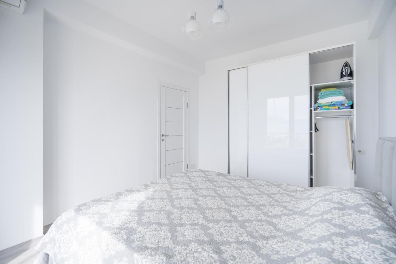 Apartment In The Village With A Sea View Vlorë Eksteriør billede